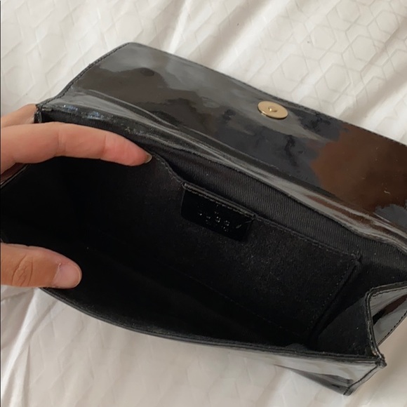 GUCCI small patent leather clutch